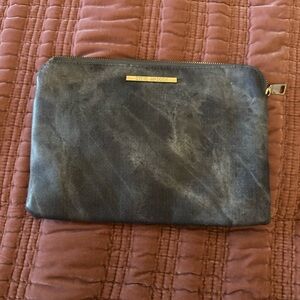 Steve Madden clutch